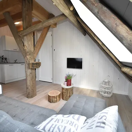 Near Groote Keeten Beach, Cleaning Included Appartement *